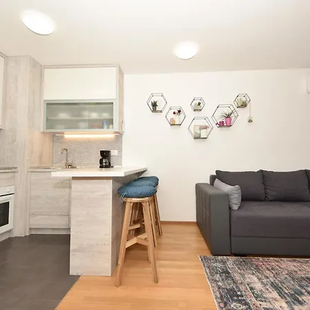Apartman City La Luna - Happy Zadar