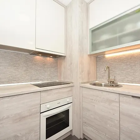 City La Luna - Happy Apartman Zadar