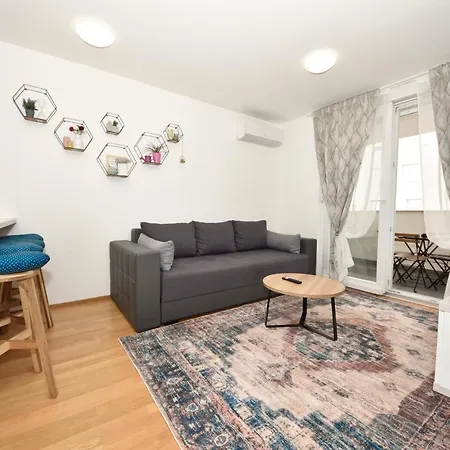 City La Luna - Happy Apartman